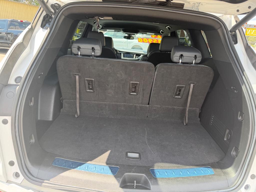 Buick Enclave photo 5