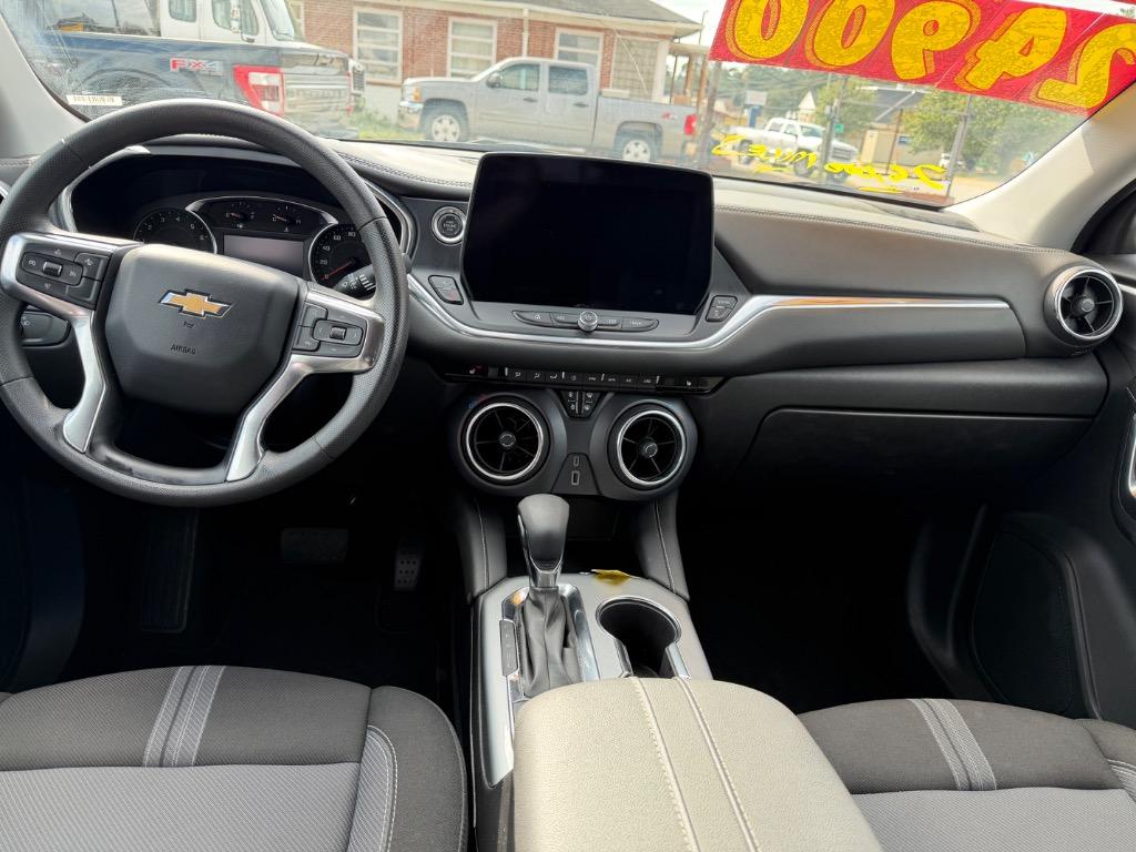 Chevrolet Blazer photo 7