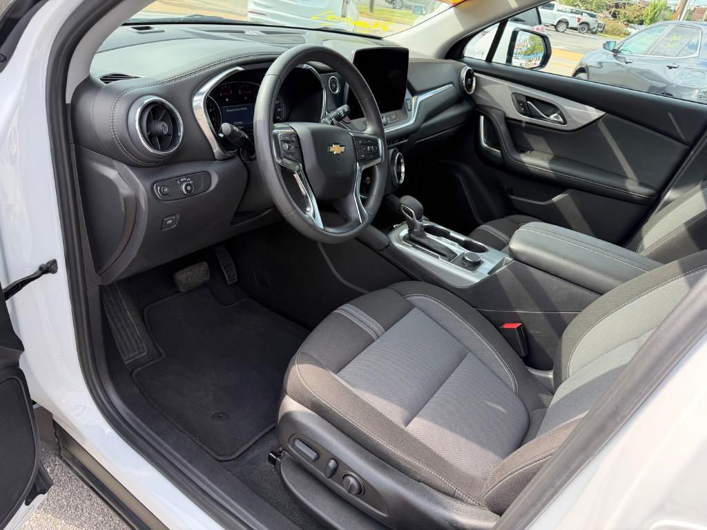 Chevrolet Blazer photo 8