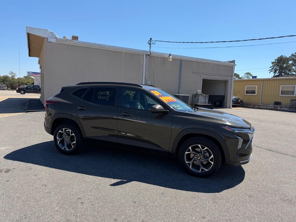 Chevrolet Trax photo 3